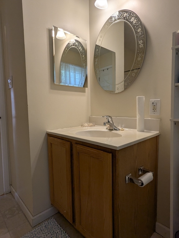 14 Robey Street, Unit 14 Boston, MA 02119 - Photo 26 of 28