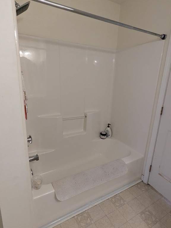 14 Robey Street, Unit 14 Boston, MA 02119 - Photo 27 of 28