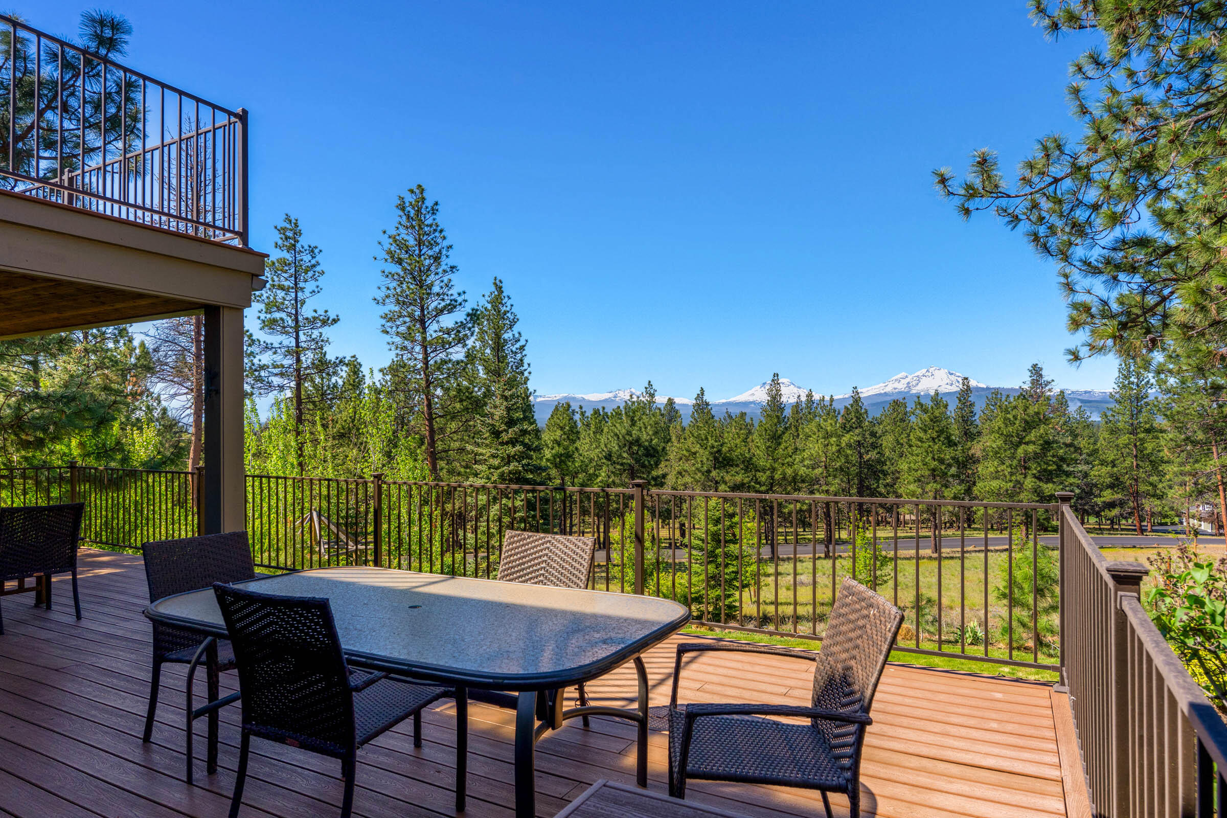 69470 Deer Ridge Road Sisters, OR 97759 - Photo 18 of 96 117_Deer Ridge Rd_Pro Property Photos_Be