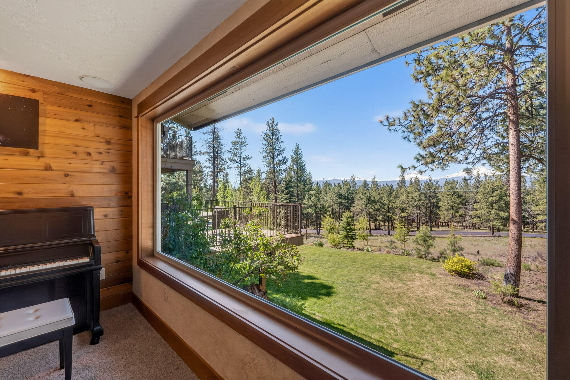69470 Deer Ridge Road Sisters, OR 97759 - Photo 22 of 96 137_Deer Ridge Rd_Pro Property Photos_Be