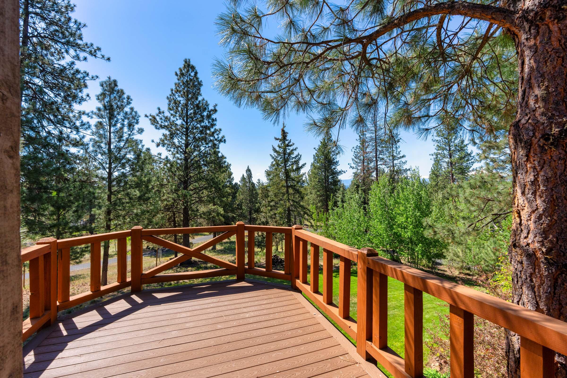 69470 Deer Ridge Road Sisters, OR 97759 - Photo 65 of 96 106_Deer Ridge Rd_Pro Property Photos_Be