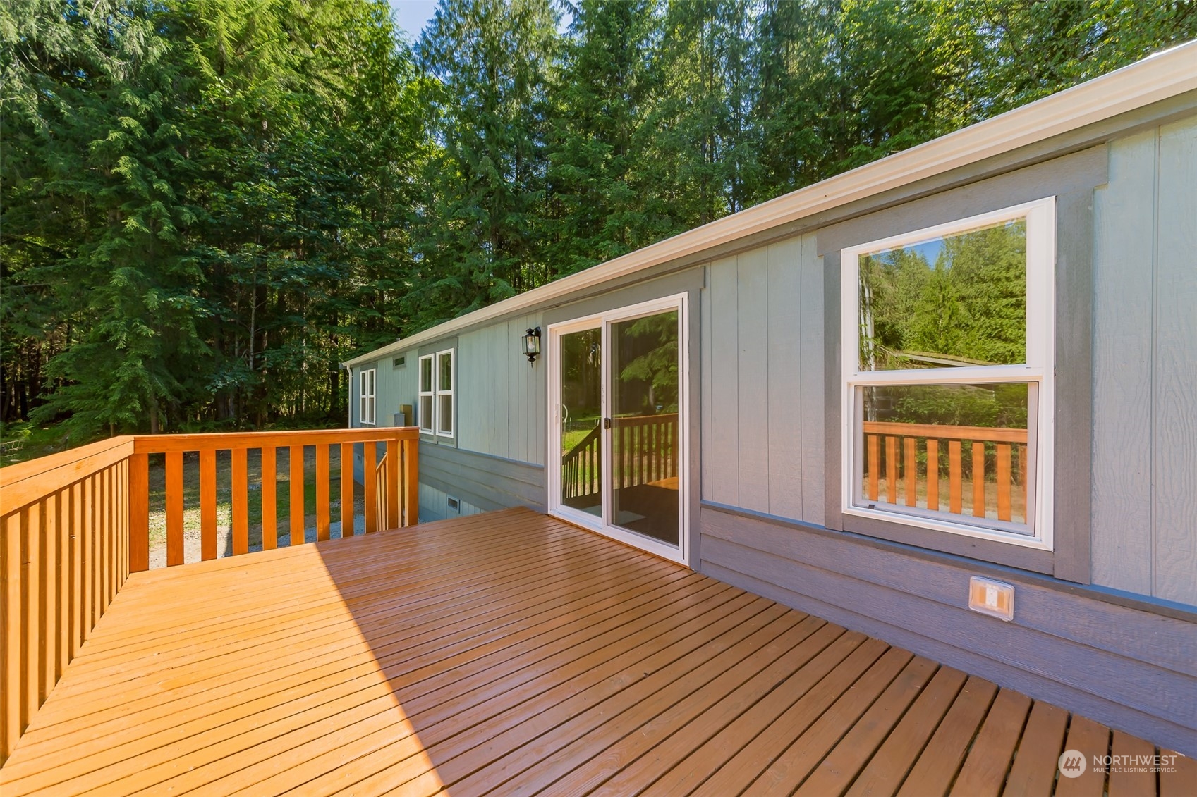 3429 Robe Menzel Road Granite Falls, WA 98252 - Photo 23 of 40 a view of a wooden deck