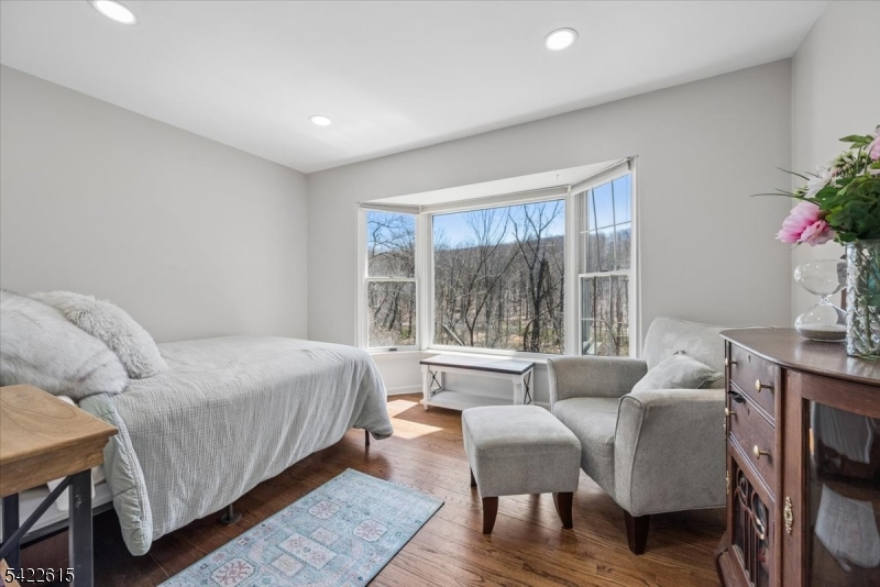 13 Bridge Hollow Road Califon, NJ 07830 - Photo 21 of 47