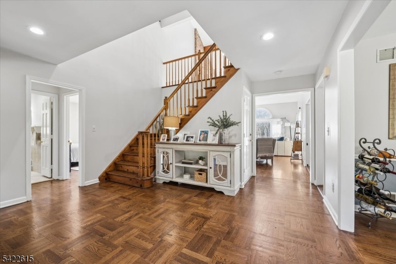 13 Bridge Hollow Road Califon, NJ 07830 - Photo 5 of 47