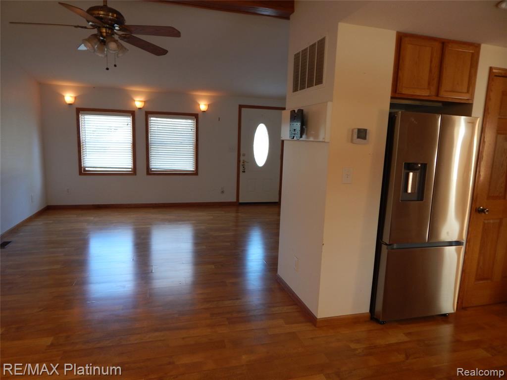 10321 East Lovejoy Road Perry, MI 48872 - Photo 17 of 53