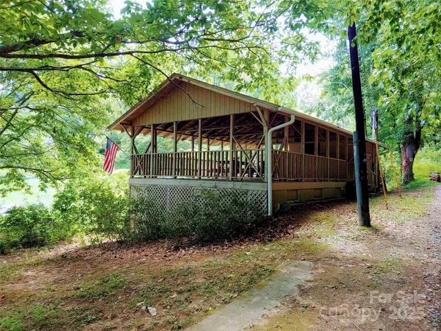 $39,000 | 0 Thomasville Lane, Gerton, NC 28735