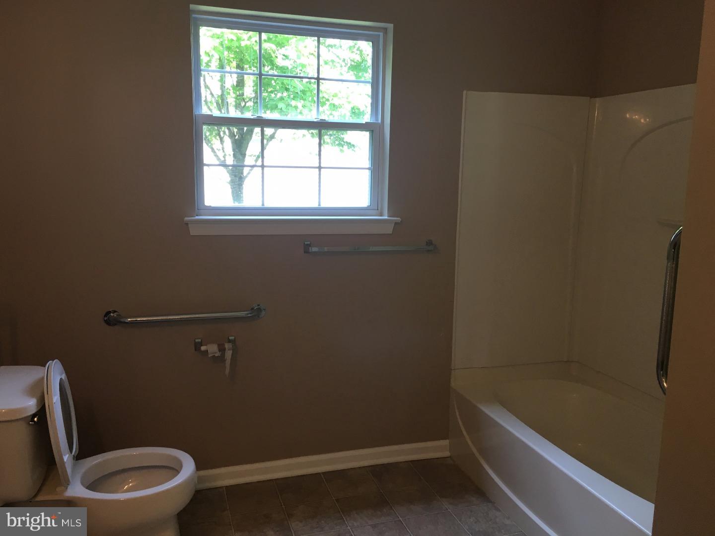 113 Natalie Road Delran, NJ 08075 - Photo 14 of 14 Gallery Image 14