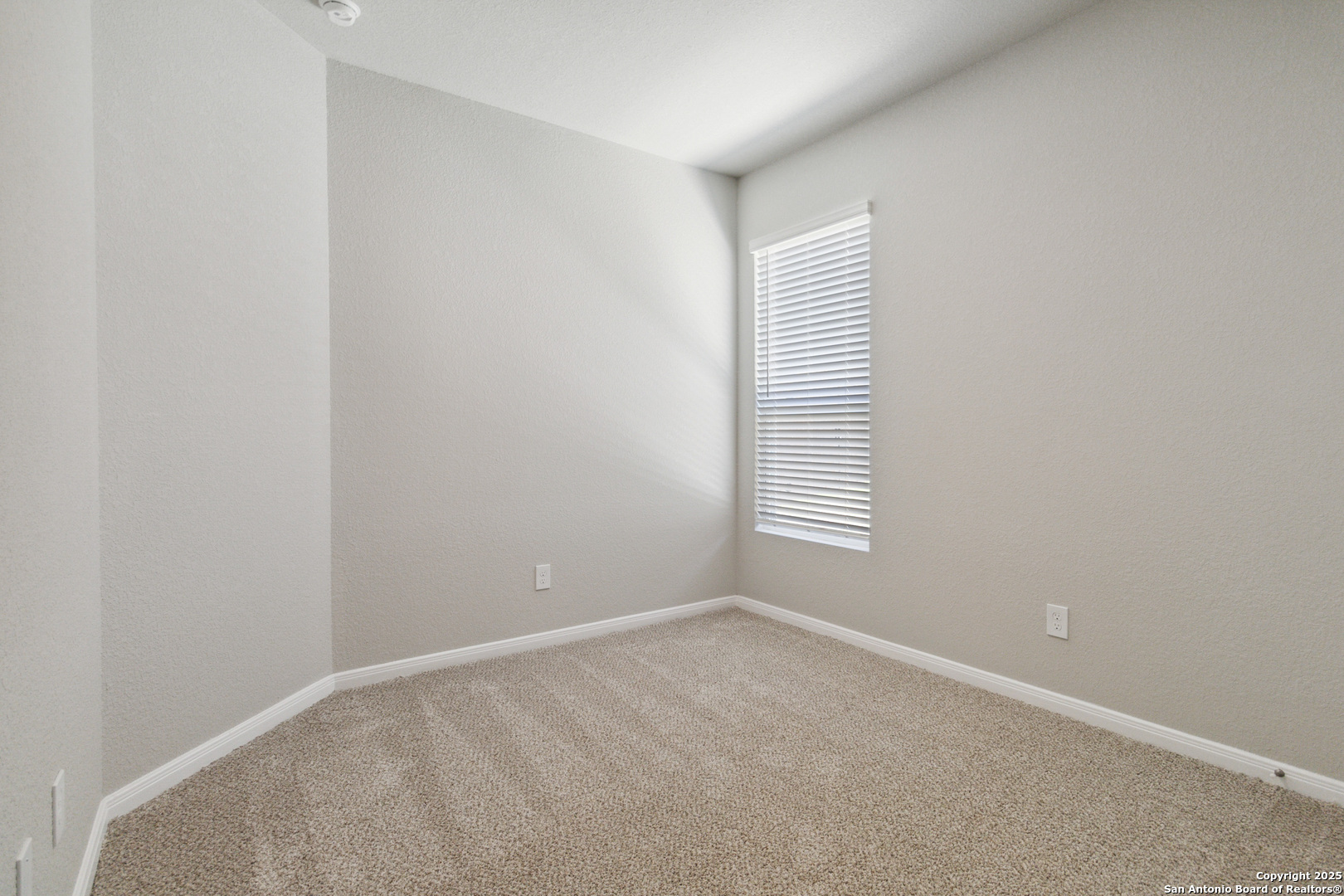 105 Gunner Road Buda, TX 78610 - Photo 24 of 30