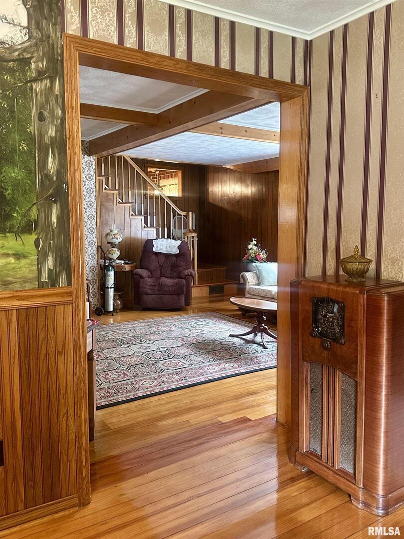 1723 Pershing Boulevard Clinton, IA 52732 - Photo 31 of 47