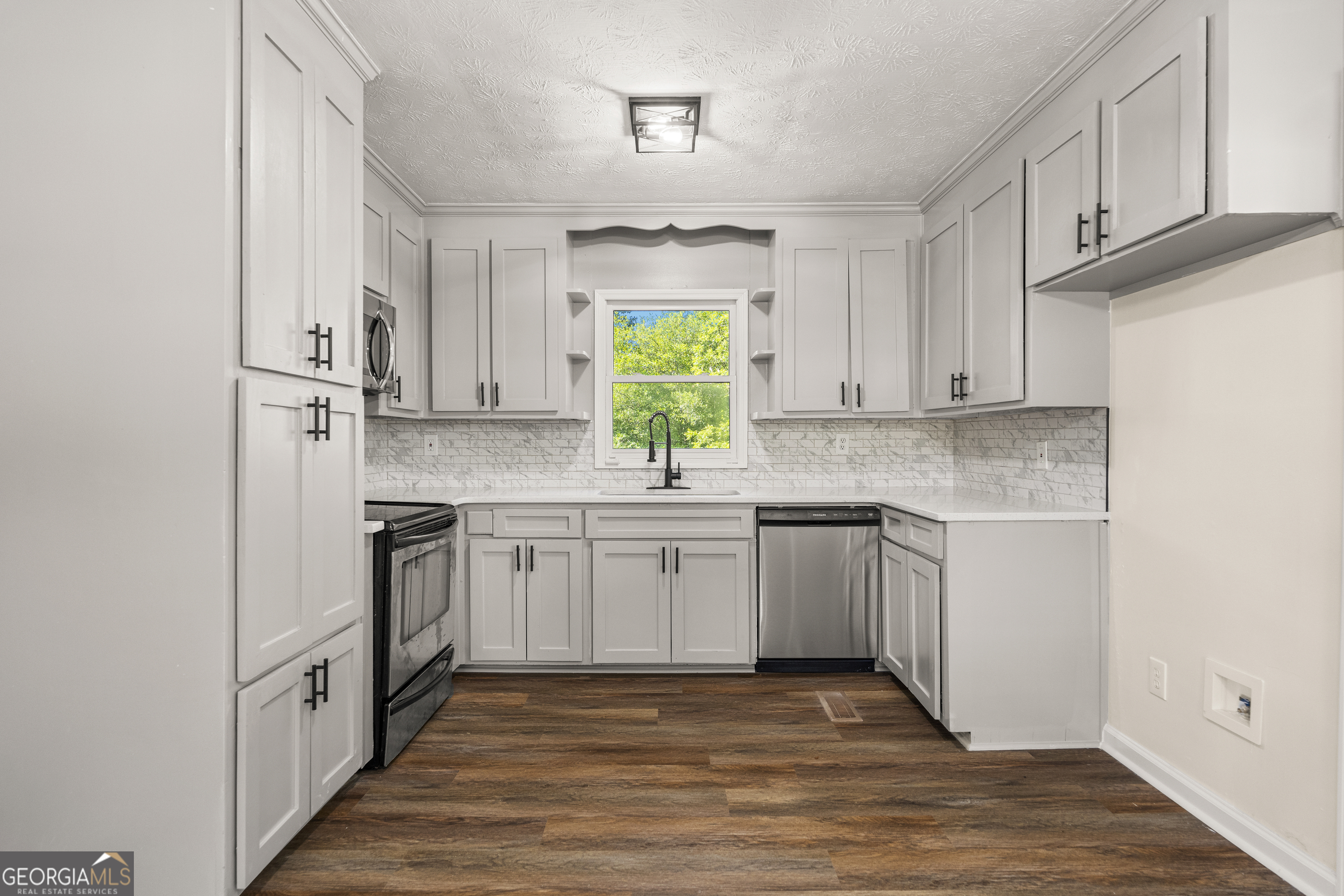 5944 Buena Vista Road Columbus, GA 31907 - Photo 7 of 35
