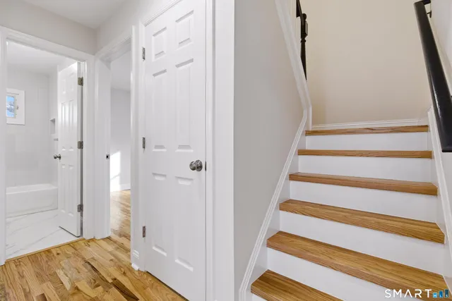 $514,900 | 42 Cindy Circle, Milford, CT 06460