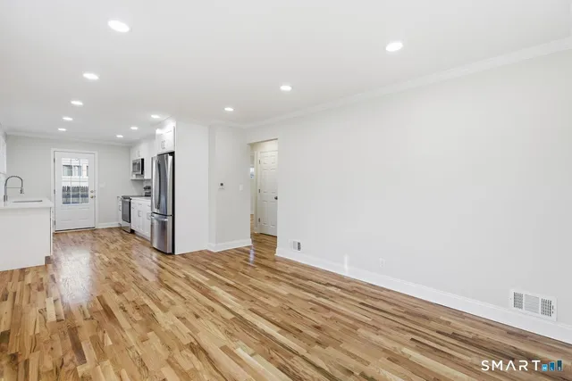 $514,900 | 42 Cindy Circle, Milford, CT 06460