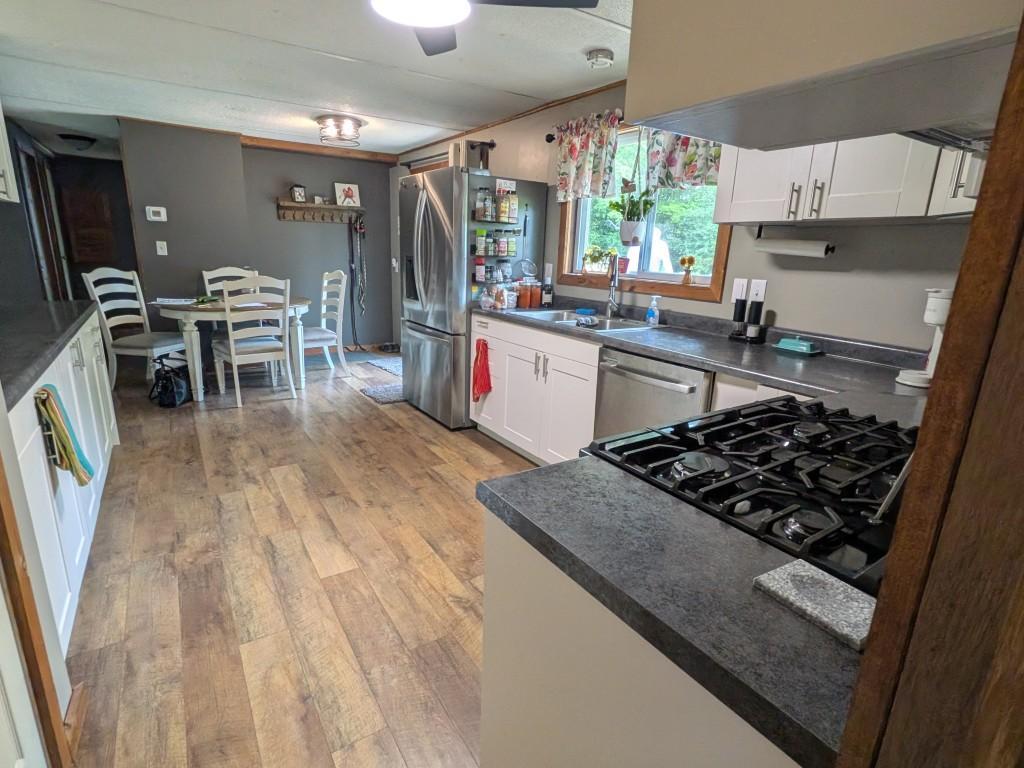 560 East Isle Street Isle, MN 56342 - Photo 5 of 20 Gallery Image 5