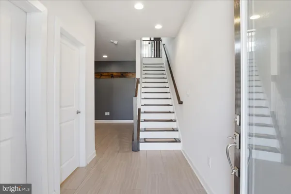 $4,300 | 9298 Wild Black Cherry Court, Fairfax, VA 22031