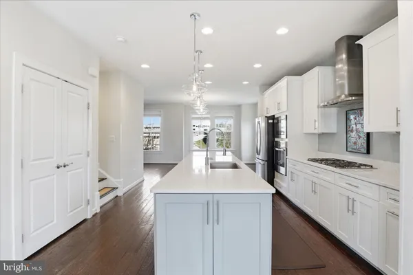 $4,300 | 9298 Wild Black Cherry Court, Fairfax, VA 22031