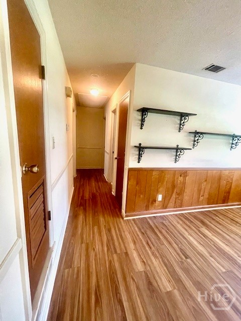 14 Ossabaw Road Savannah, GA 31410 - Photo 6 of 18