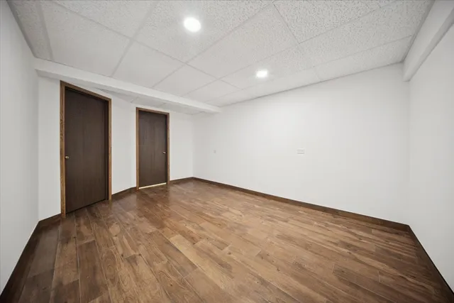 a view of empty room