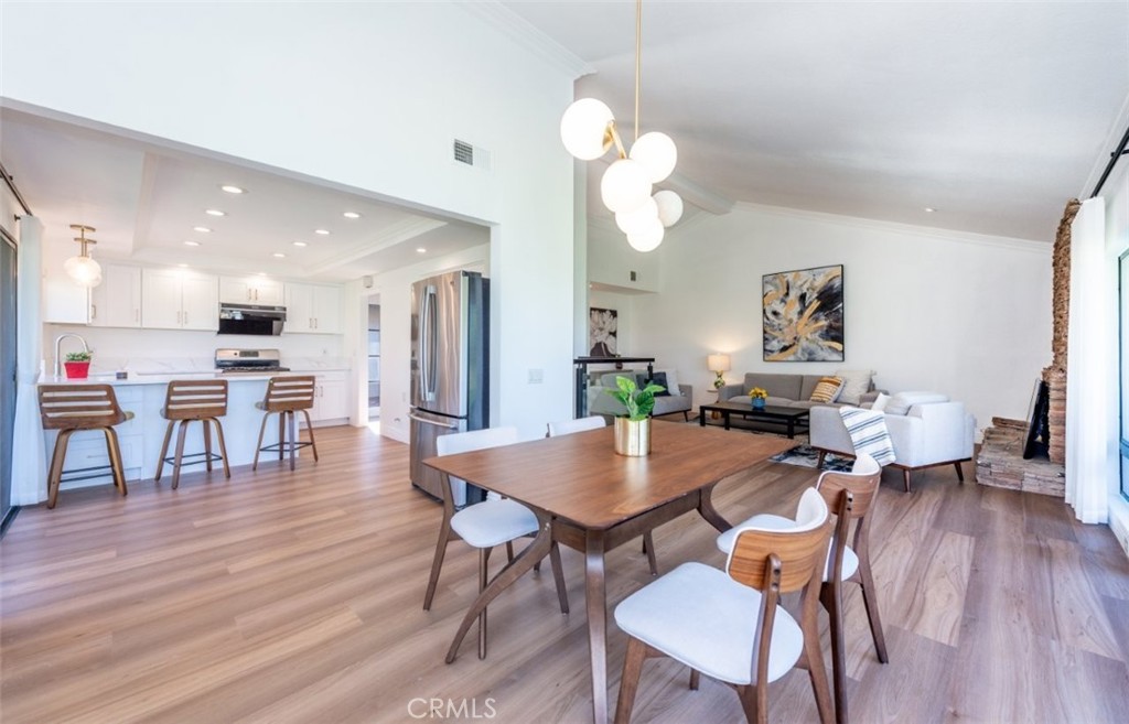 2 Flores Irvine, CA 92612 - Photo 11 of 36