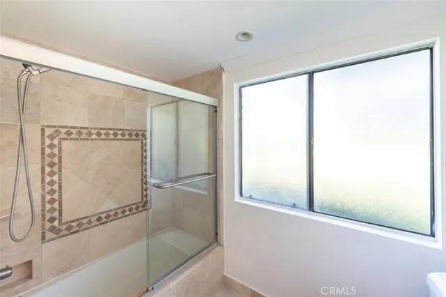 $7,900 | 2 Flores, Irvine, CA 92612