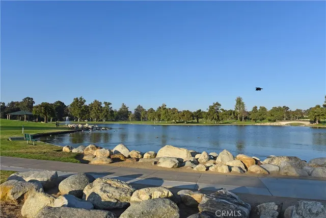 $7,900 | 2 Flores, Irvine, CA 92612