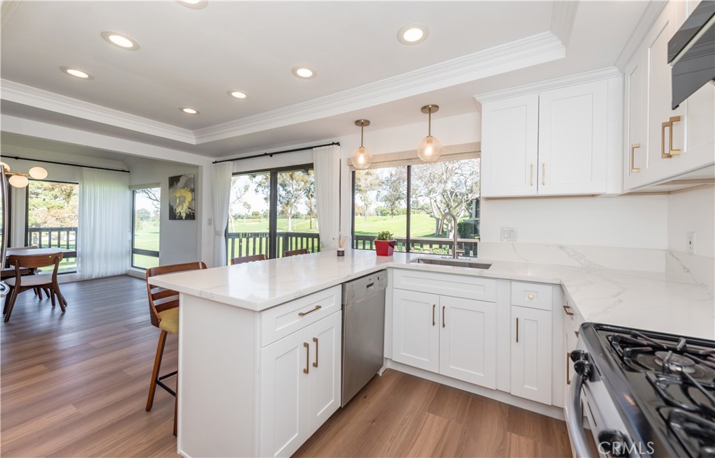 2 Flores Irvine, CA 92612 - Photo 5 of 36