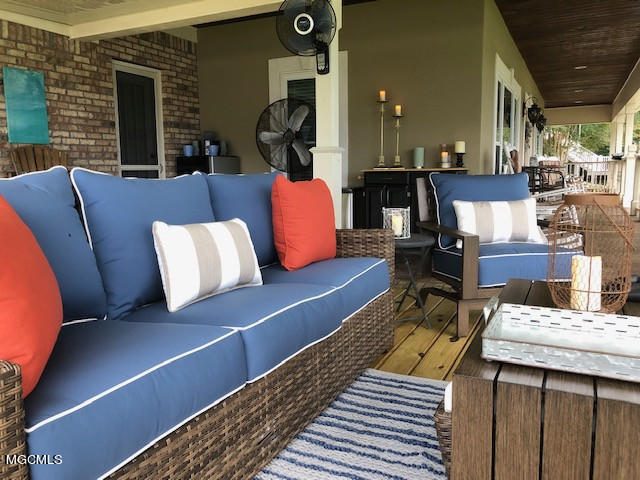 6336 Porteaux Road Ocean Springs, MS 39564 - Photo 20 of 25 6336PointPorteauxRd_12282_20