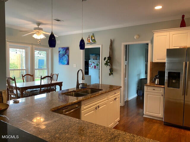 6336 Porteaux Road Ocean Springs, MS 39564 - Photo 7 of 25 6336PointPorteauxRd_12282_7