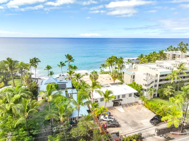 $599,000 | 75-6124 Alii Drive, Unit 208, Kailua-Kona, HI 96740