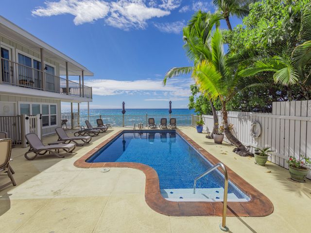 $599,000 | 75-6124 Alii Drive, Unit 208, Kailua-Kona, HI 96740