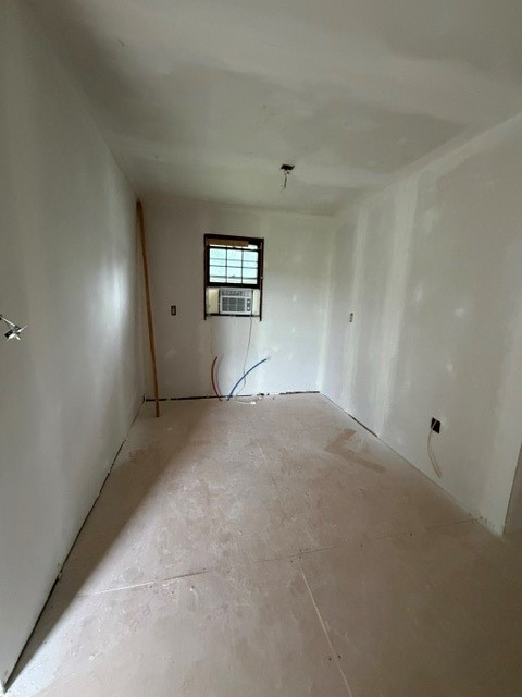 168 North Glendale Avenue Decatur, IL 62521 - Photo 7 of 16