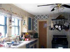 8 Rockingham Street Exeter, NH 03833 - Photo 3 of 5