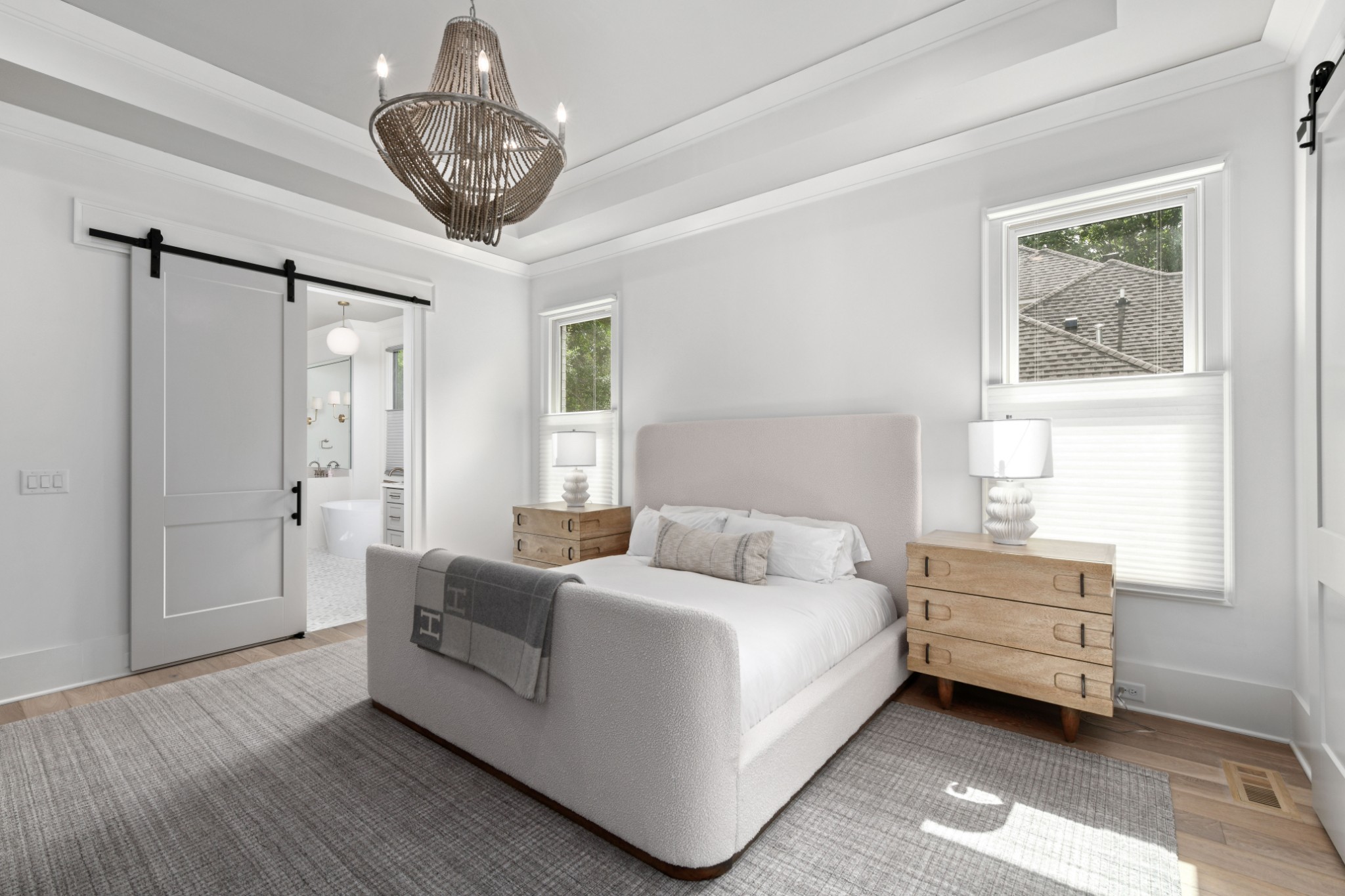 2847 Sugar Tree Road Nashville, TN 37215 - Photo 22 of 52 a living room with a bed furniture and a window