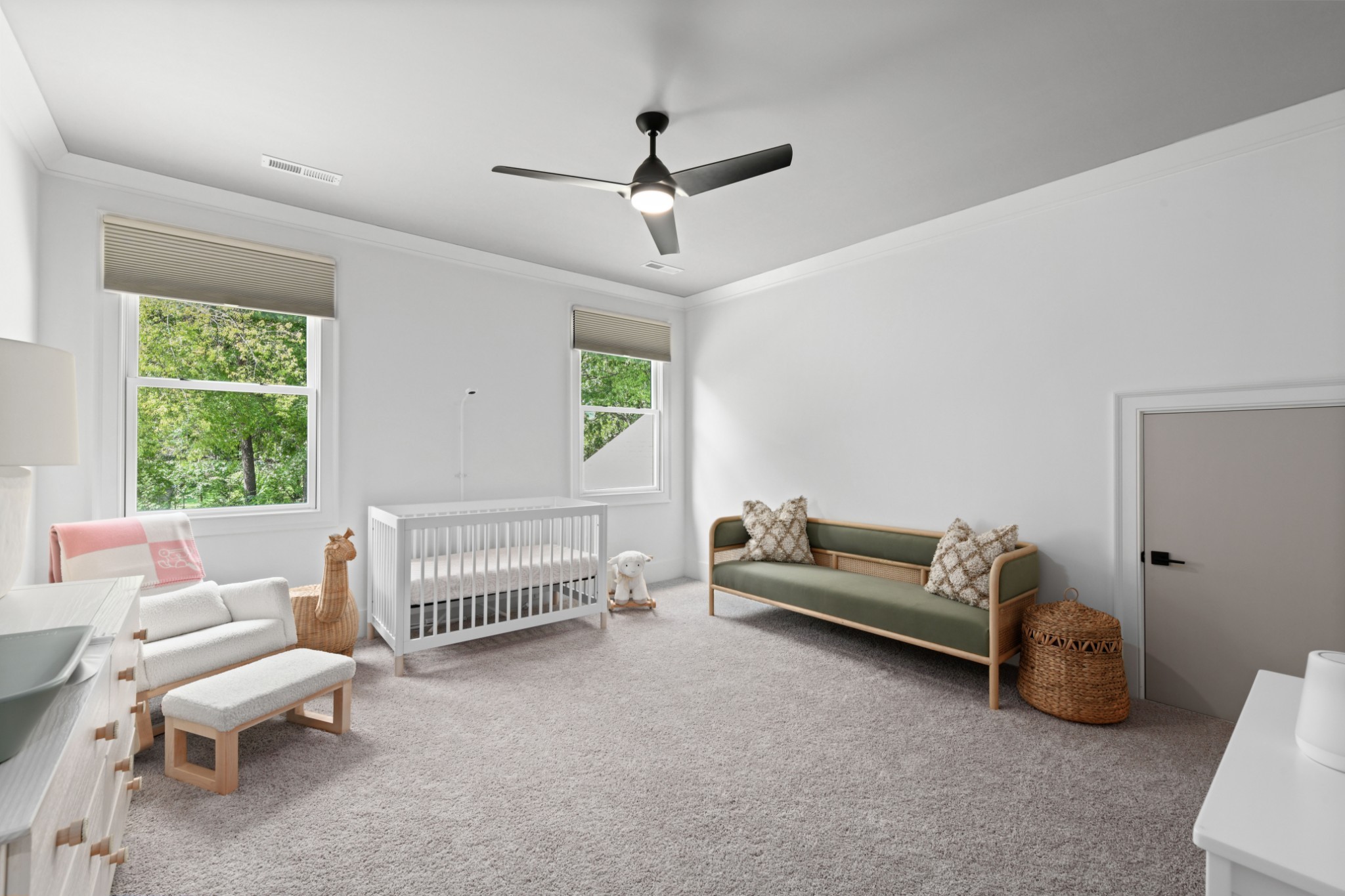 2847 Sugar Tree Road Nashville, TN 37215 - Photo 34 of 52 a living room with furniture and a window