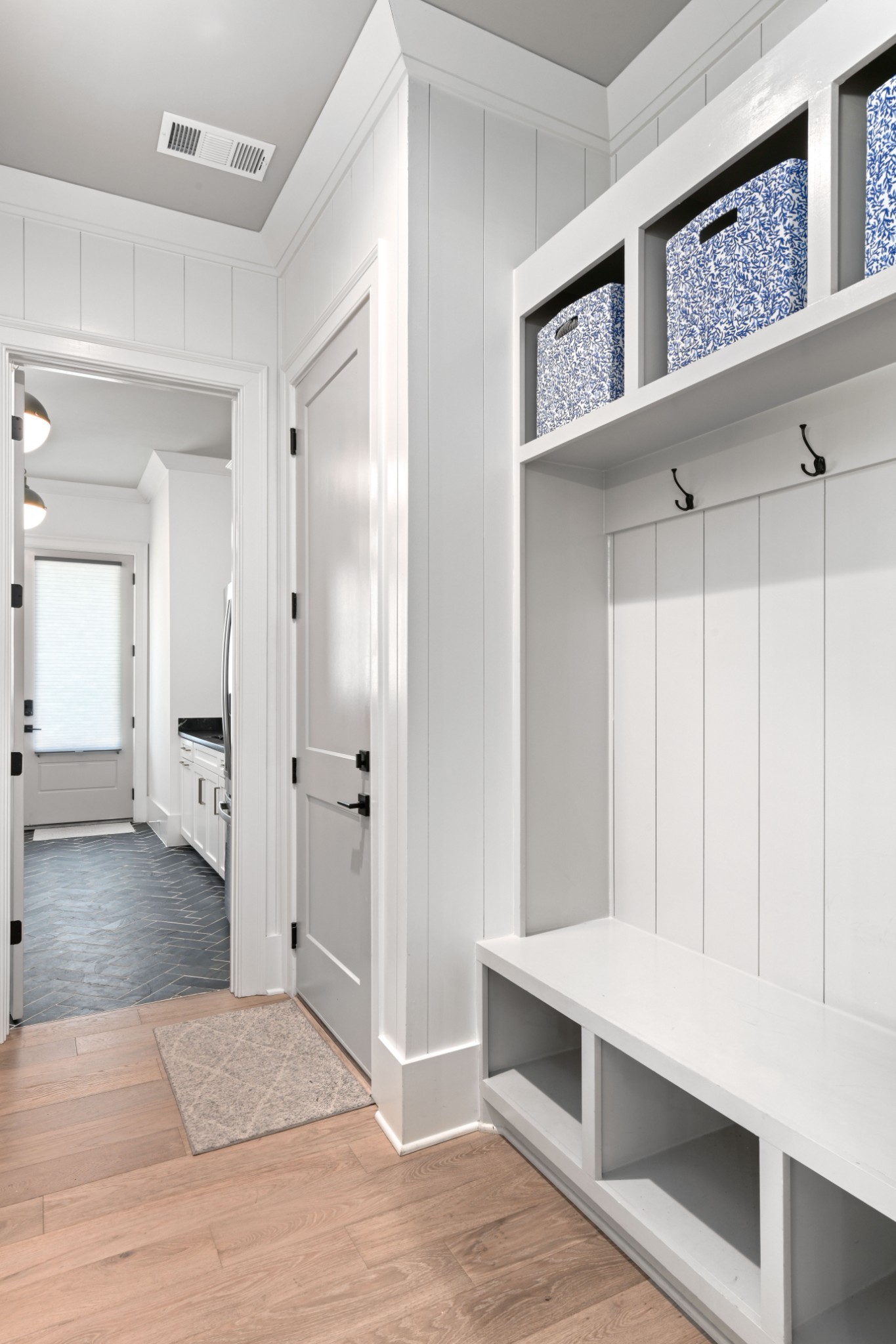 2847 Sugar Tree Road Nashville, TN 37215 - Photo 48 of 52 a view of an entryway door