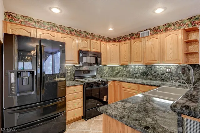 $525,000 | 101 Laguna Lane, Boulder City, NV 89005