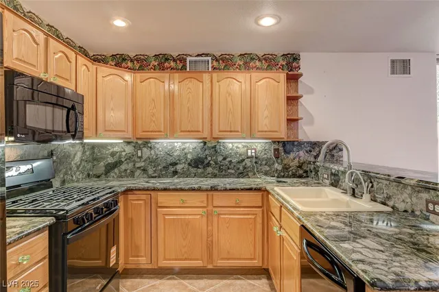 $525,000 | 101 Laguna Lane, Boulder City, NV 89005