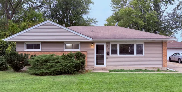 $164,000 | 338 Waldmann Drive, Park Forest, IL 60466