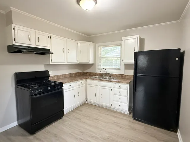 $164,000 | 338 Waldmann Drive, Park Forest, IL 60466