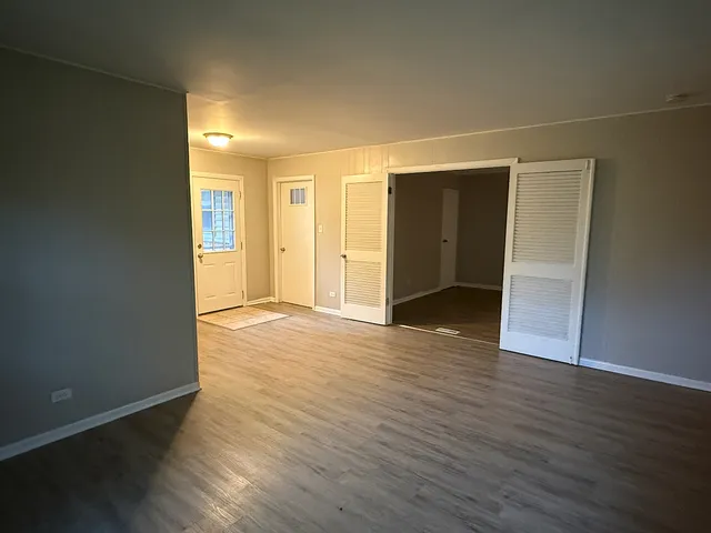 $164,000 | 338 Waldmann Drive, Park Forest, IL 60466