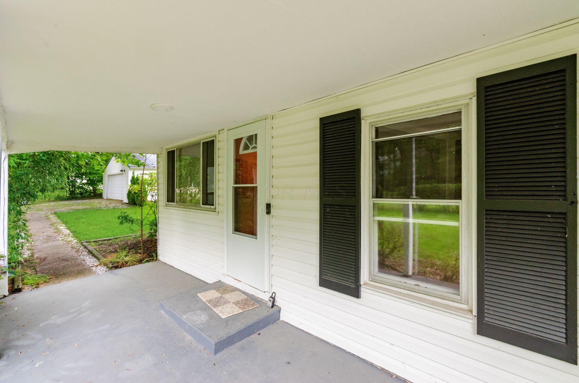 7157 Clark State Road, Unit 7 Blacklick, OH 43004 - Photo 5 of 33 005_Rd Blacklick OH 43004 USA