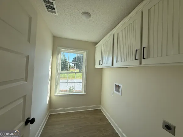 $319,900 | 6 Jack Kennedy Road, Statesboro, GA 30458