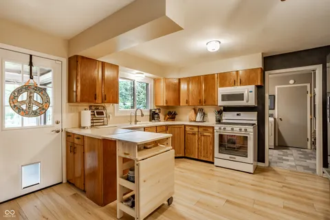 $415,000 | 8760 Washington Blvd W Drive, Indianapolis, IN 46260