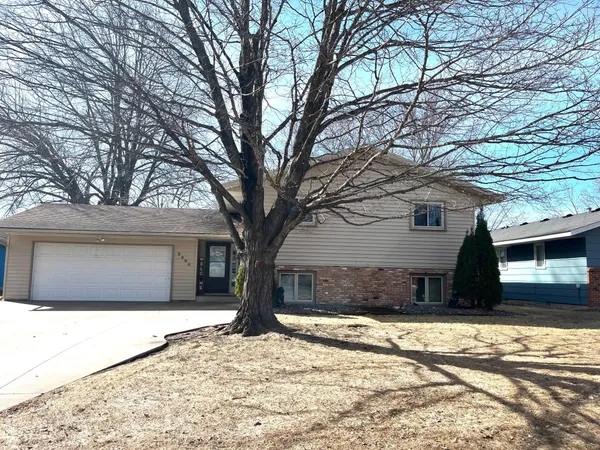$270,000 | 2904 Monroe Place, St. Cloud, MN 56303