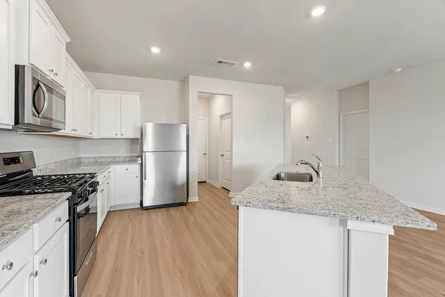 $319,900 | 8951 New Jade Drive, Iowa Colony, TX 77583