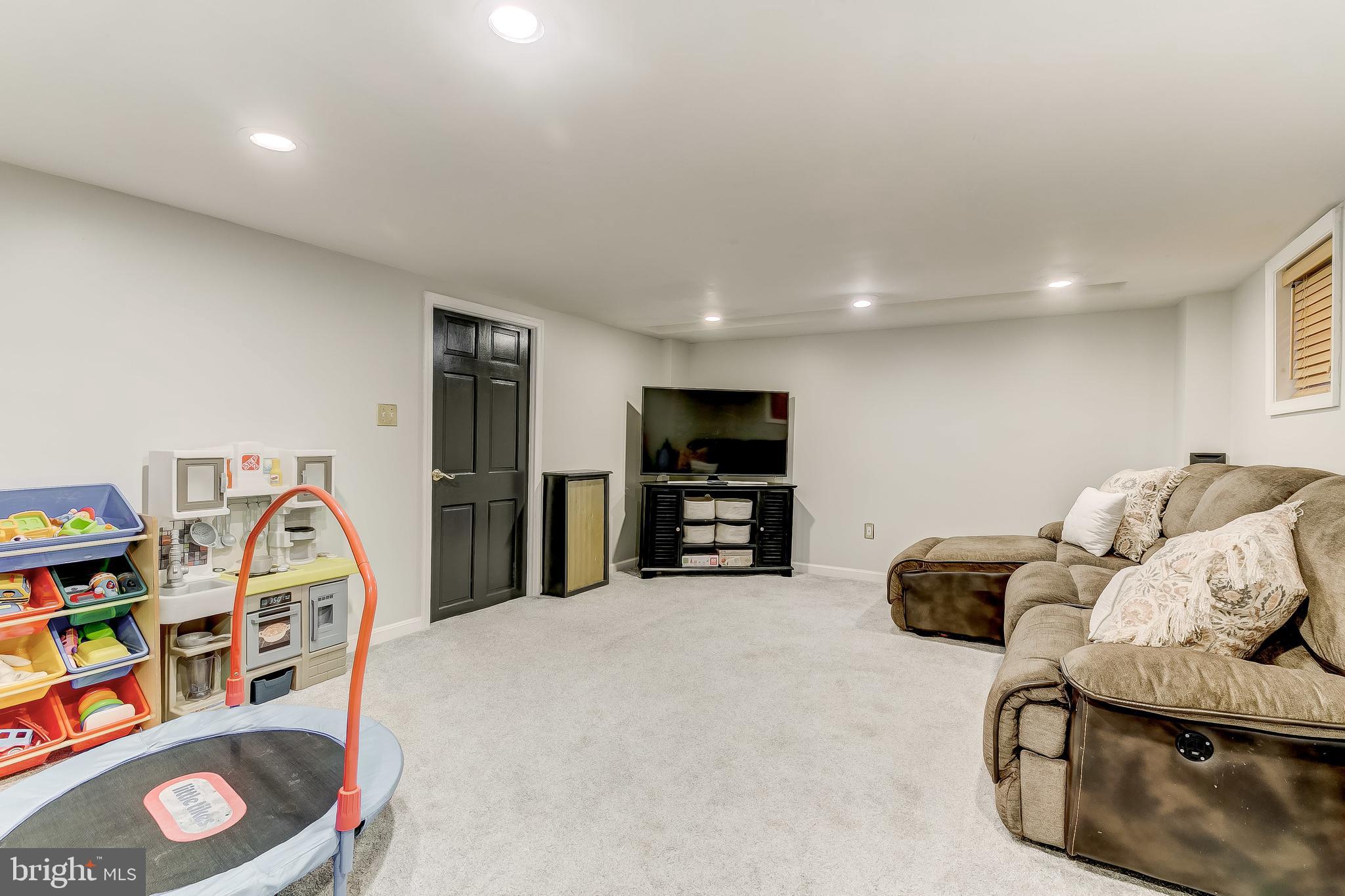 102 Murdock Road Baltimore, MD 21212 - Photo 32 of 44