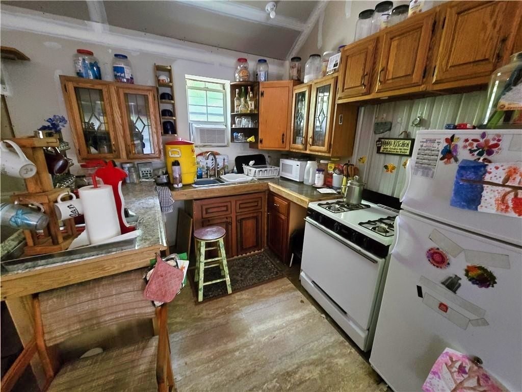 646 Dufton Hollow Road Tompkins, NY 13783 - Photo 5 of 11