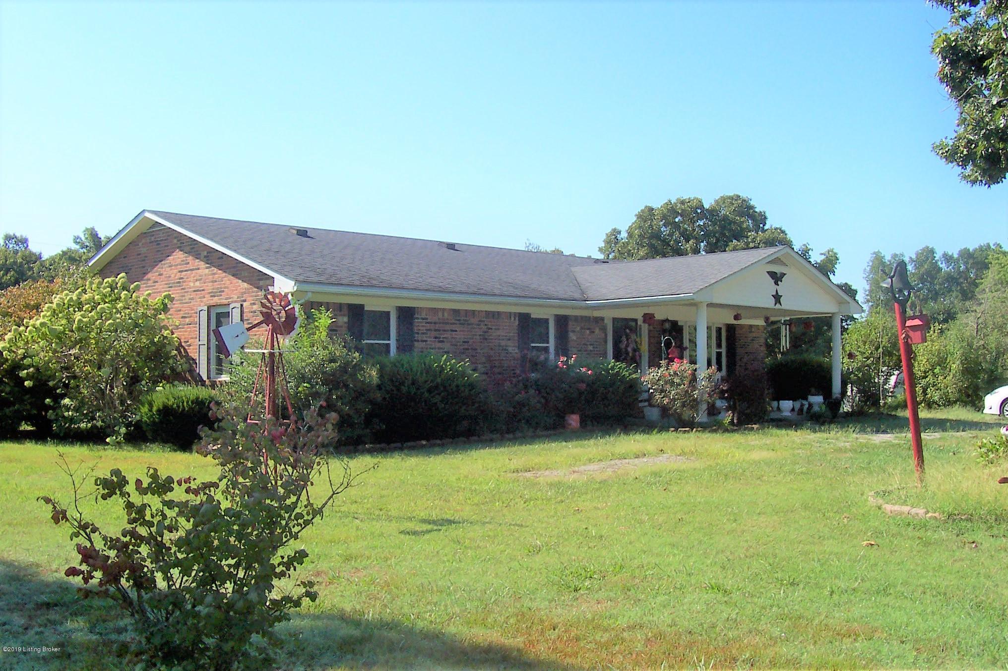 6809 Elizabethtown Road Leitchfield, KY 42754 - Photo 2 of 19 100_7090