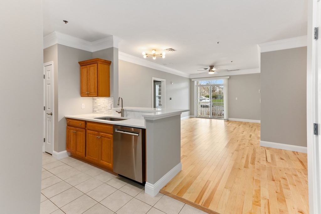 1481 Phillips Road, Unit 1101 New Bedford, MA 02745 - Photo 5 of 35