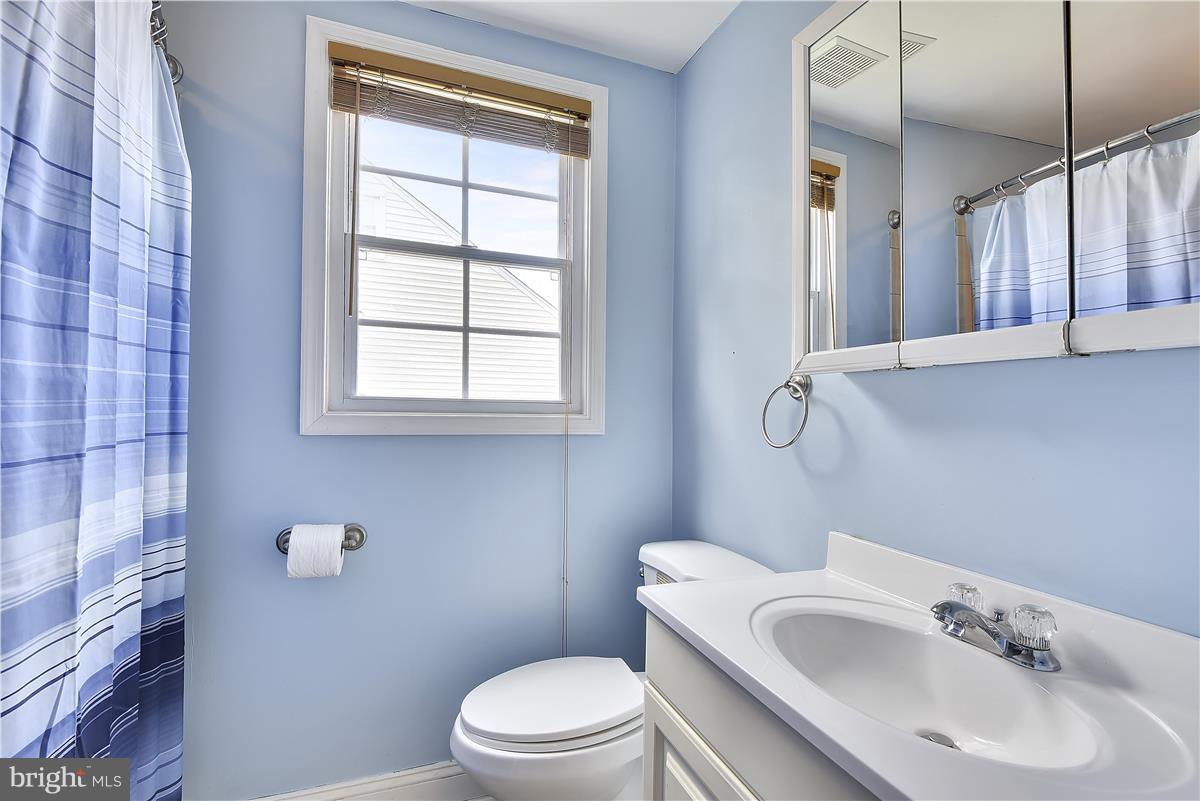 545 Cleveland Road Linthicum Heights, MD 21090 - Photo 14 of 30 Bath