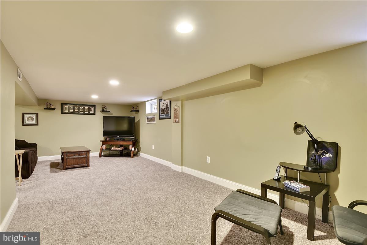 545 Cleveland Road Linthicum Heights, MD 21090 - Photo 19 of 30 Interior (General)